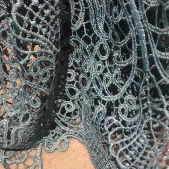 Beautiful vintage boho jacket with gorgeous lace details on sleeve and the hem. - Picture 7 of 16